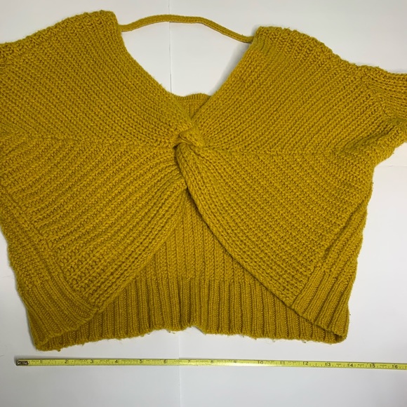 Yes Lola Marigold Yellow Chunky Knit Open Back Wool Alpaca Blend Sweater Small - Picture 10 of 12